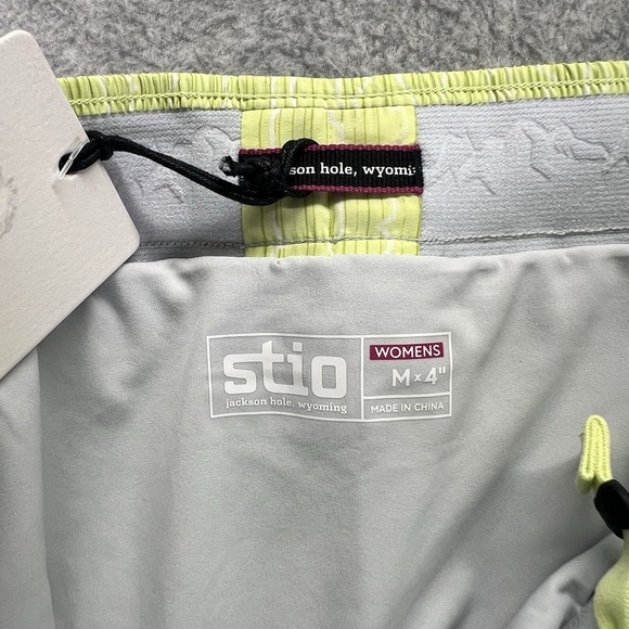 Stio Second Light Shorts Womens Medium 4" Green Tea Bark Stretch Hiking Running - Picture 8 of 11